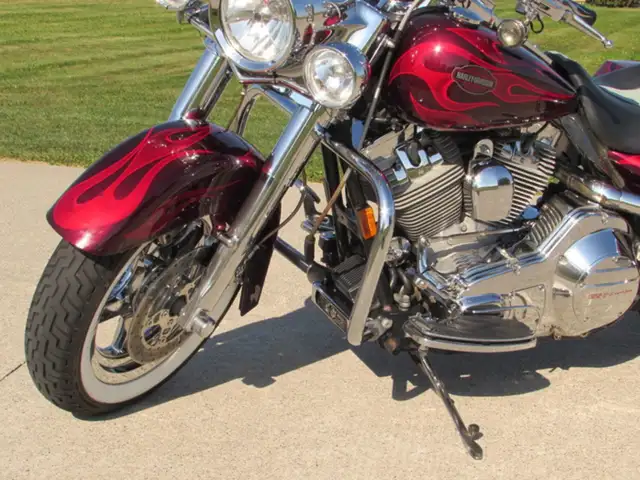 2002 Harley-Davidson FLHRSE - CVO Road King in Sport Touring in Leamington - Image 14