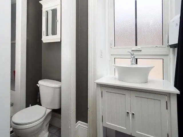 1 Spacious Room in a Shared Galt Apartment! (Room 3) in Long Term Rentals in Cambridge - Image 11