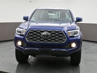 One owner 2023 Toyota Tacoma TRD Off Road comes equipped with heated seats, power driver seats, toyo... (image 2)
