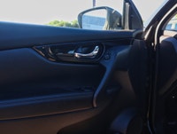 Previously fleet-operated and now available at Leggat Kia, this 2023 Nissan Qashqai SV offers modern... (image 6)