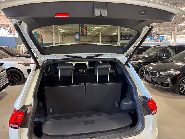 2023 Volkswagen Tiguan R-Line|4MOTION|NAV|FENDERAUDIO|7PASS|BROW in Cars & Trucks in City of Toronto - Image 9