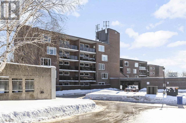 313 MacDonald AVE # 402 Sault Ste. Marie, Ontario in Condos for Sale in Sault Ste. Marie