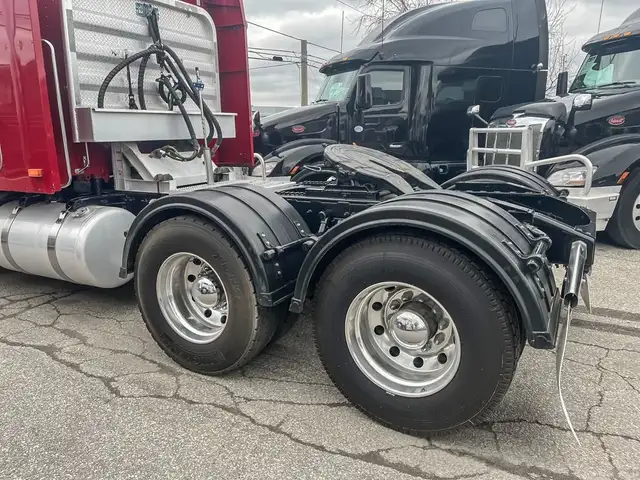 2018 PETERBILT 579 in Heavy Trucks in Mississauga / Peel Region - Image 9