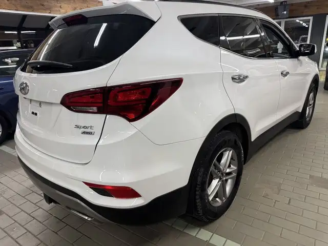 2017 Hyundai Santa Fe Sport AWD 4dr 2.4L Premium in Cars & Trucks in Longueuil / South Shore - Image 6