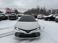 AUCUN DOSSIER DE DOMMAGE Ce Camry est équipé de : Bluetooth, Cruise, PRISE USB, sièges chauffants, c... (image 1)