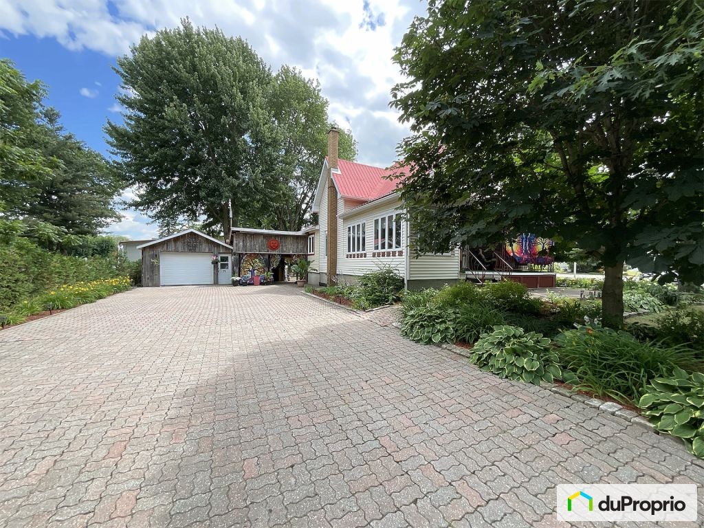 $550,000 - 2 Storey for sale in St-Liboire — photo 1