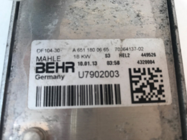 MERCEDES "GLK 250" ENGINE OIL COOLER in Engine & Engine Parts in City of Toronto - Image 4