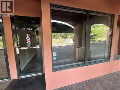 Exceptional tourist-oriented business location within the Borgata Lodge at the prestigious Quail Rid...