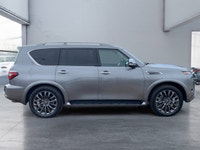 Check out this vehicle's pictures, features, options and specs, and let us know if you have any ques... (image 5)