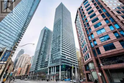 3909 - 38 GRENVILLE STREET Toronto (Bay Street Corridor), Ontari