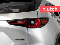 NO ACCIDENTS / CLEAN CARFAX / 1 OWNER / Power Tailgate/Hatch, Auto Dimming Rearview Mirror, Climate... (image 7)