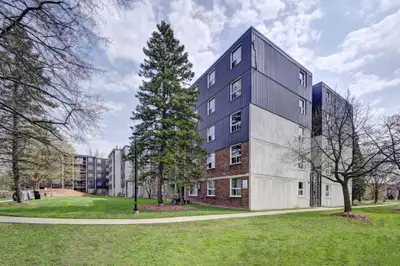 Building Description $1000 OFF FIRST MONTHS RENT FOR MILITARY & EMERGENCY RESPONDERS* *Conditions ap...