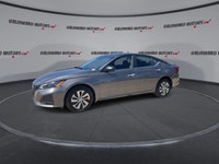 Tires: 215/60R16,Front Heated Bucket Seats -inc: 8-way power driver's seat w/2-way power driver lumb... (image 3)