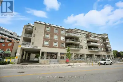 Location, Location, Location. Woodbridge Beauty. Highly Motivated. Stunning Large 2 Bedroom Plus Den...