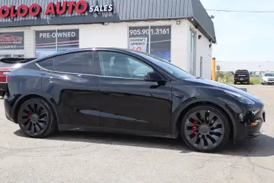 ACCIDENT FREE Dual Motor AWD Elevate Your Drive With This 2022 Tesla Model Y Performance AWD. This E...