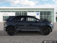 * 301A Package: Includes navigation, ventilated front seats, heated rear seats, panoramic moonroof *... (image 5)