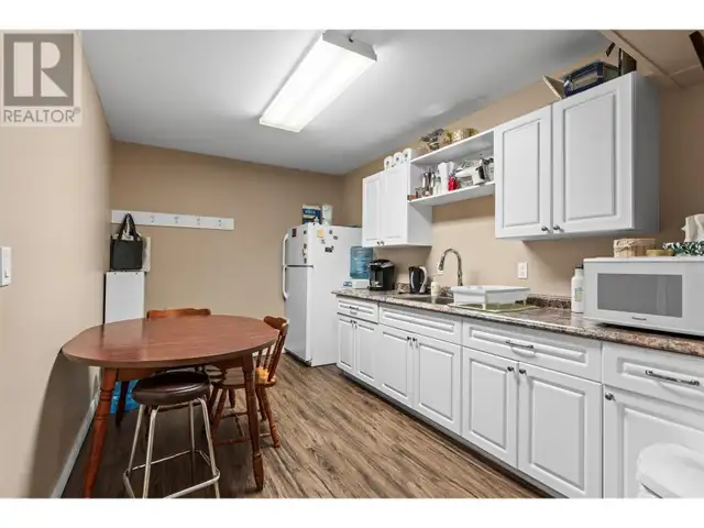 608 Cliff Avenue Enderby, British Columbia in Commercial & Office Space for Sale in Vernon - Image 32