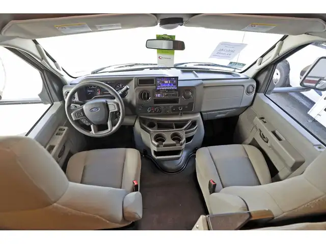 2022 Coachmen Leprechaun 230CB Classe C Compact + 6 Pneus neuf in RVs & Motorhomes in Laval / North Shore - Image 22