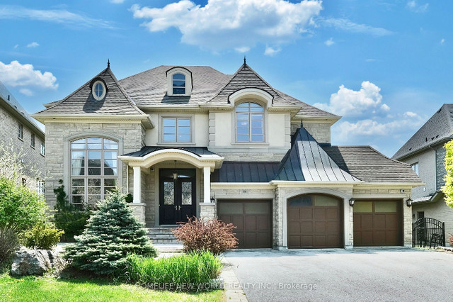 SUPERIOR CURB APPEAL! Triple Car Garage Home On A Ravine Lot! in Houses for Sale in Markham / York Region