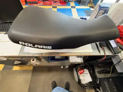 COMPLETE SEAT ASSEMBLY. BRAND NEW SELLS FOR $999.99