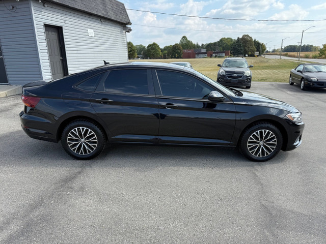2019 Volkswagen Jetta Highline ONLY 126KM CLEAN LOADED in Cars & Trucks in London - Image 4