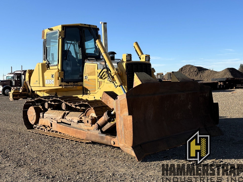 2004 JOHN DEERE 850C Cat Crawler Dozer | Heavy Equipment | Edmonton ...