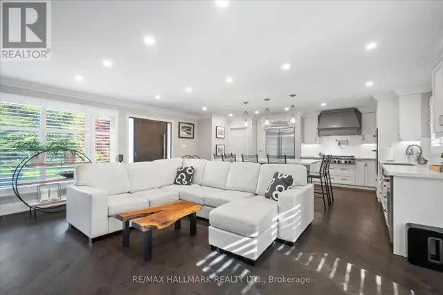 322 EAST AVENUE Toronto (Rouge), Ontario62865714232834124