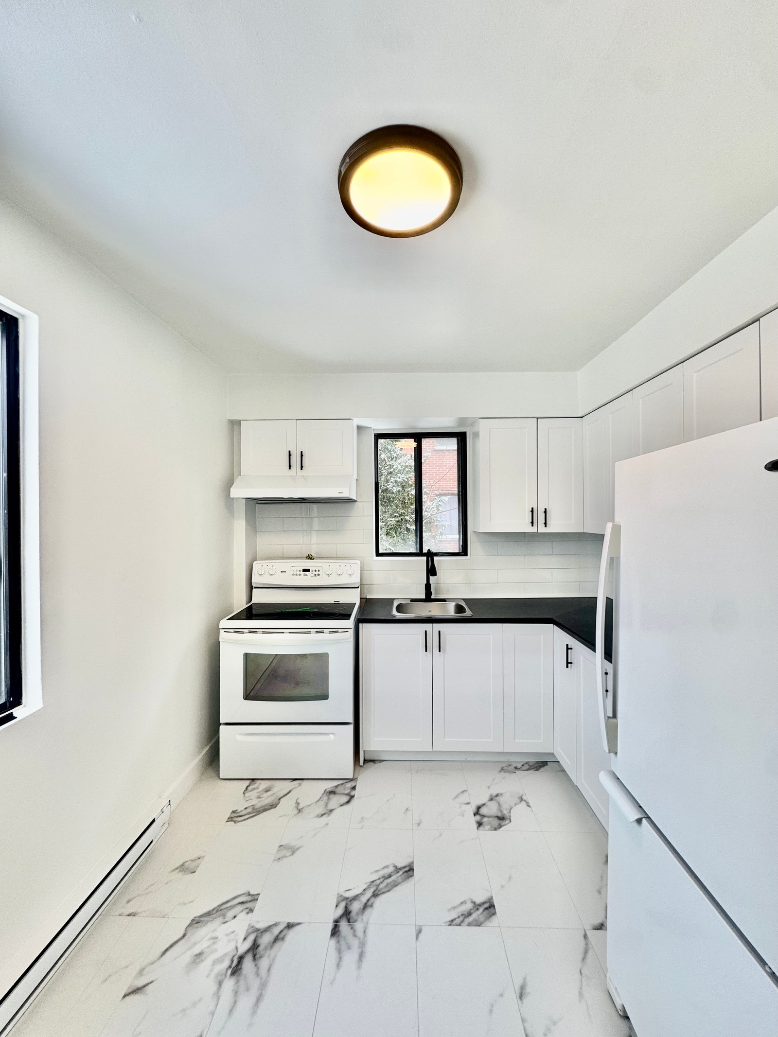 6635 20e avenue — photo 1