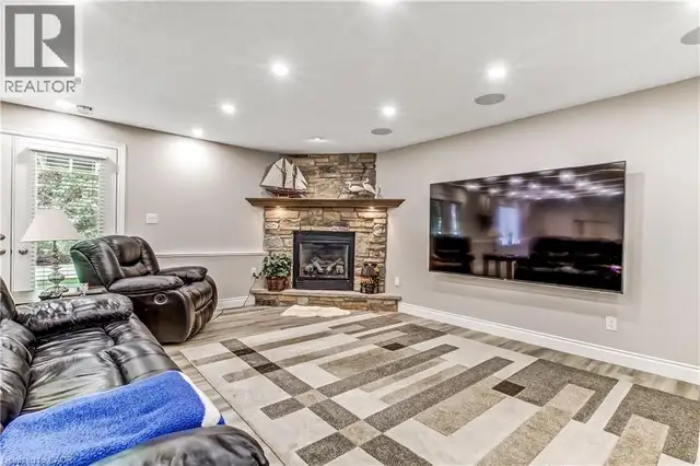 139 MANNHEIM Crescent Mannheim, Ontario in Houses for Sale in Kitchener / Waterloo - Image 27
