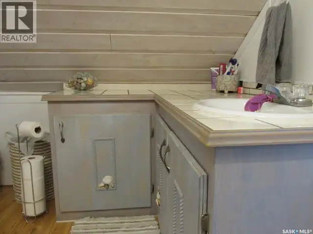 701 Pine DRIVE Tobin Lake, Saskatchewan in Houses for Sale in Nipawin - Image 32