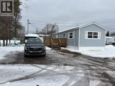 Perfect opportunity for a young couple starting out or maybe someone looking to downsize. This 14x60...