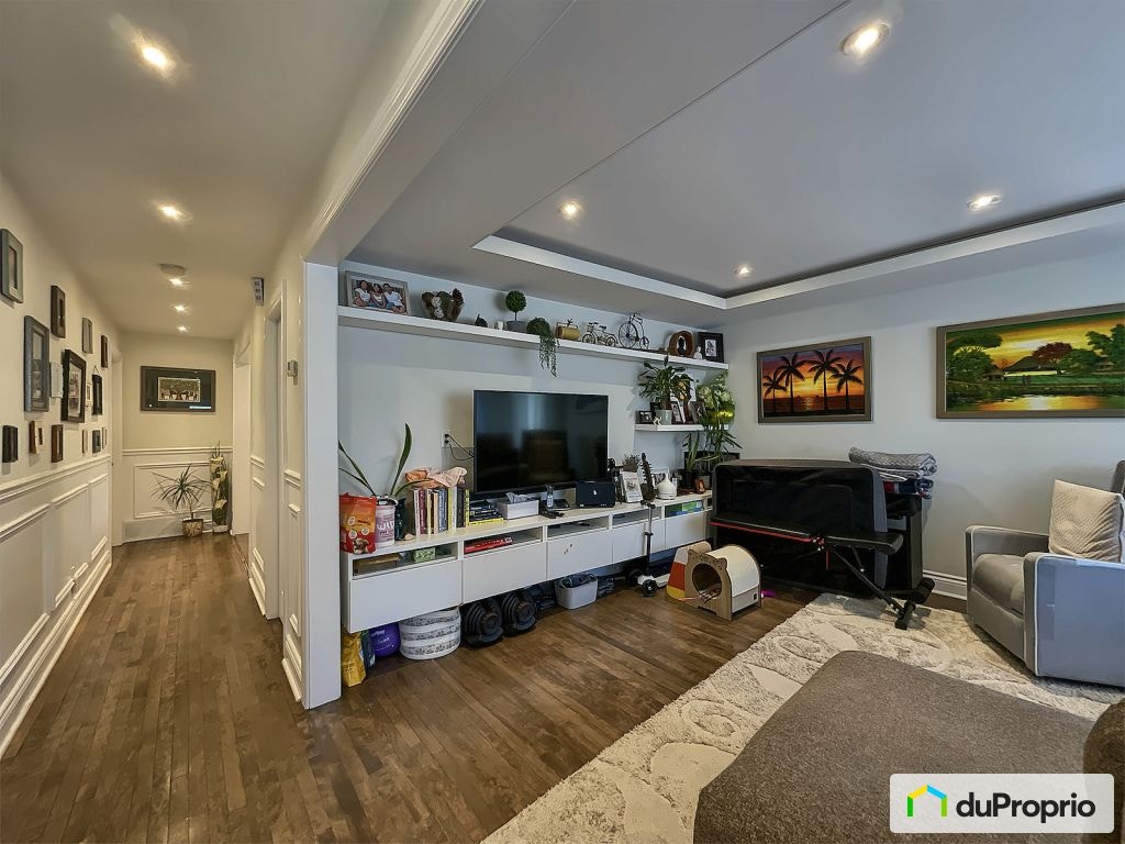$1,249,000 - Duplex for sale in Longueuil (Vieux-Longueuil) — photo 3