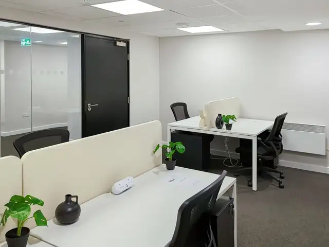 Large Office for Rent – Regus Dartmouth Dartmouth in Commercial & Office Space for Rent in Dartmouth - Image 4
