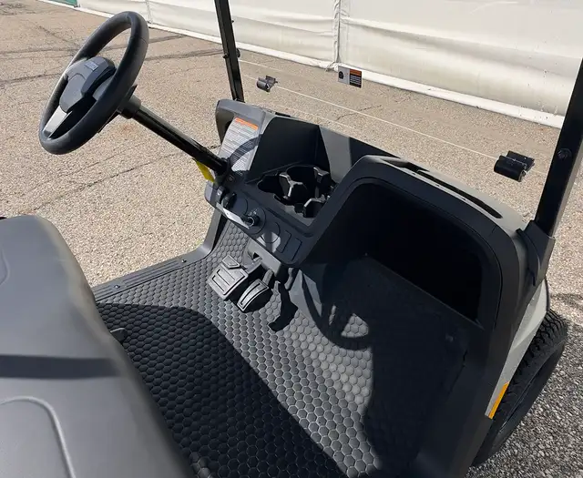 2026 E-Z-GO RXV 2 Valor S EX1-Platinum golf carts in ATVs in Vernon - Image 20