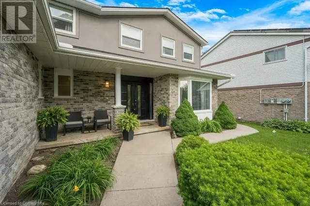14 PATHFINDER Crescent Kitchener, Ontario63006663059971123
