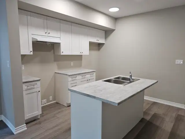 53 - 55 Huron Street - 55 Upper Townhome for Rent63009272397441122