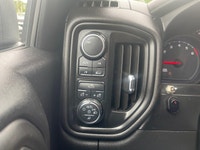 Price includes $1,000 finance credit. Price does not include fees or taxes. The 2021 Chevrolet Silve... (image 9)