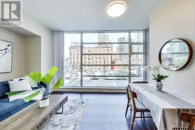 Imagine this: a one bedroom CityPlace condo (-stay with me-) WITH a true den for under $500k? It exi...