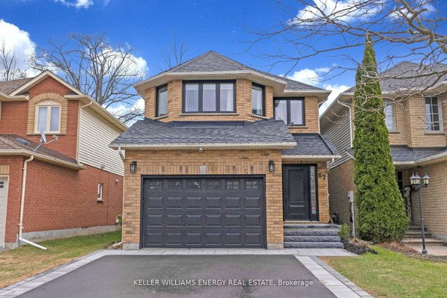 4 Bdrm  / 4 Bth  in Clarington in Houses for Sale in Oshawa / Durham Region