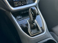 * 11.6-inch STARLINK touchscreen with wireless Apple CarPlay/Android Auto, integrated What3words nav... (image 9)