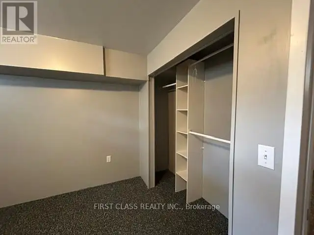 33 MCVEIGH DRIVE E Barrie (Letitia Heights), Ontario63006663719299124