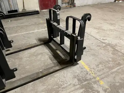 2025 HORST HD75JC530B PALLET FORKS STOCK# A107044 HEAVY DUTY PALLET FORK WITH GUARD 7500 POUNDS CAPA...