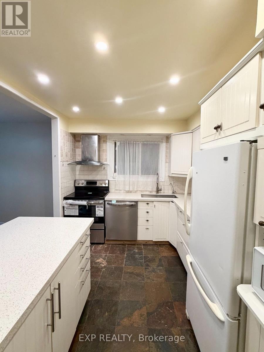 UPPER - 119 INGLESIDE DRIVE Kitchener, Ontario 2