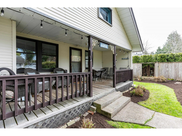 2760 MCBRIDE AVENUE Surrey, British Columbia in Houses for Sale in Delta/Surrey/Langley - Image 4