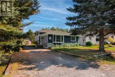 190 Ridgemount Avenue Greater Sudbury, Ontario