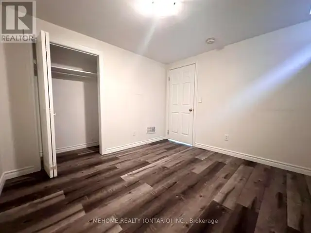 12 MILTON PLACE Vaughan (Maple), Ontario in Long Term Rentals in Markham / York Region - Image 11