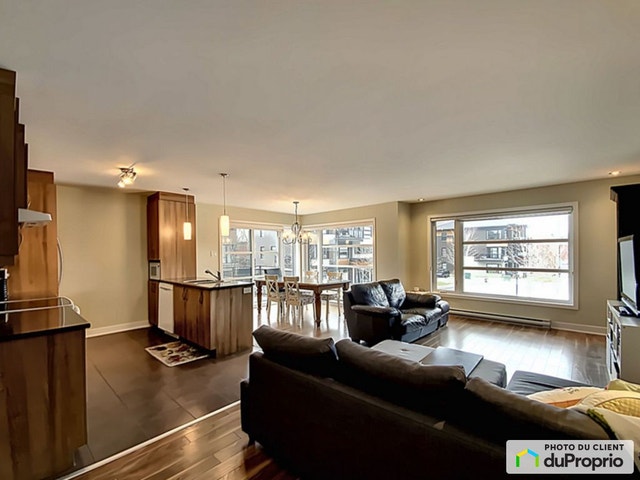 $420,000 - Condominium for sale in Longueuil (Vieux-Longueuil) — photo 3