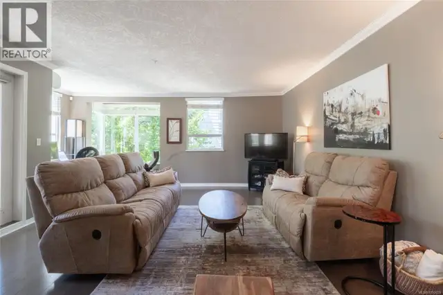 201 380 Waterfront Cres Victoria, British Columbia in Condos for Sale in Victoria - Image 6