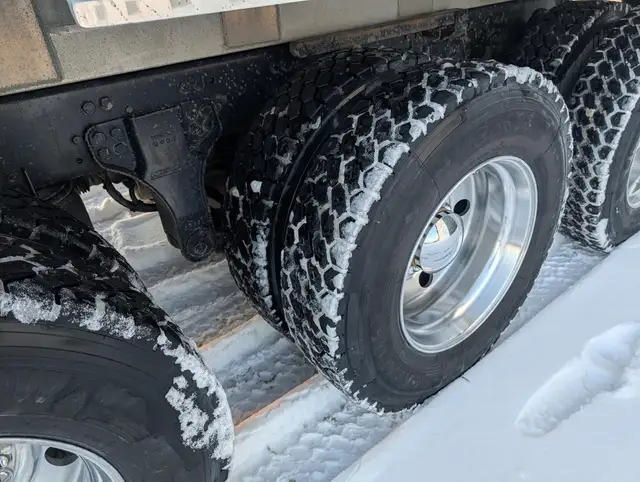 2019 KENWORTH T800 in Heavy Trucks in Kamloops - Image 10