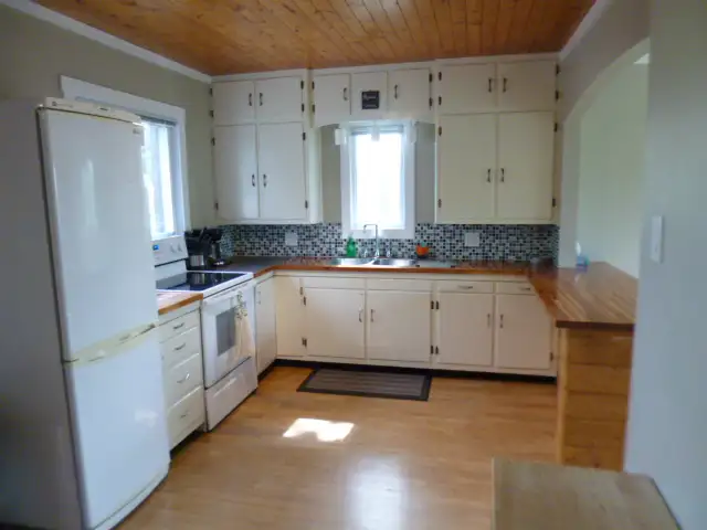 For Sale 2 Storey House in Nipigon, ON. MLS# TB25176063735893756163124